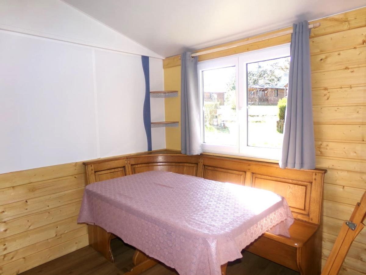 Camping Au Pays De Hanau Dossenheim-sur-Zinsel Buitenkant foto
