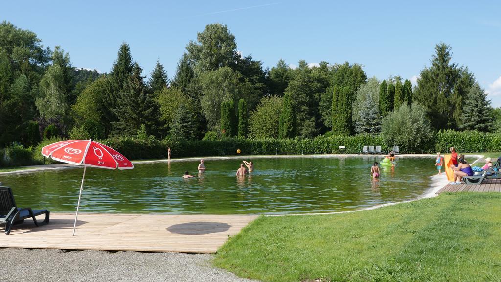 Camping Au Pays De Hanau Hotel Dossenheim-sur-Zinsel Buitenkant foto