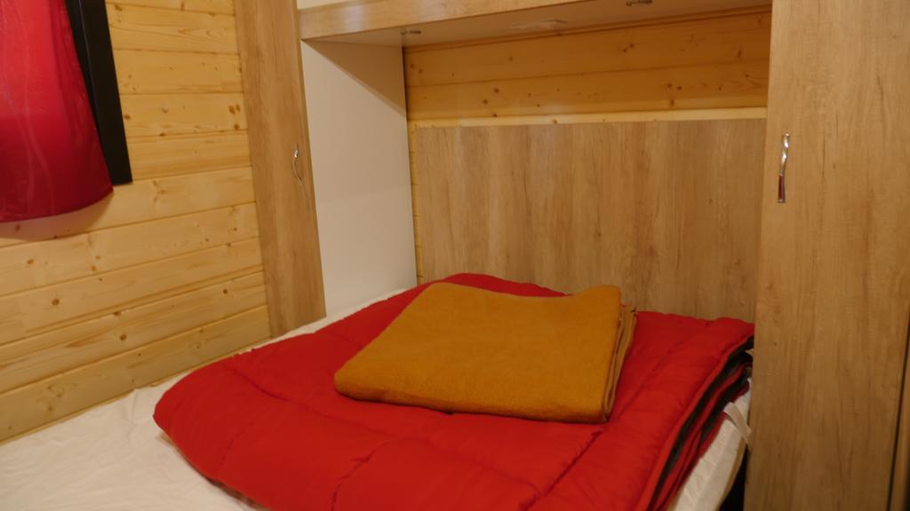 Camping Au Pays De Hanau Dossenheim-sur-Zinsel Buitenkant foto